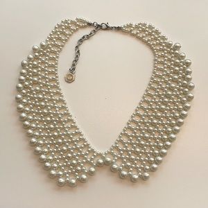 Pearls necklace